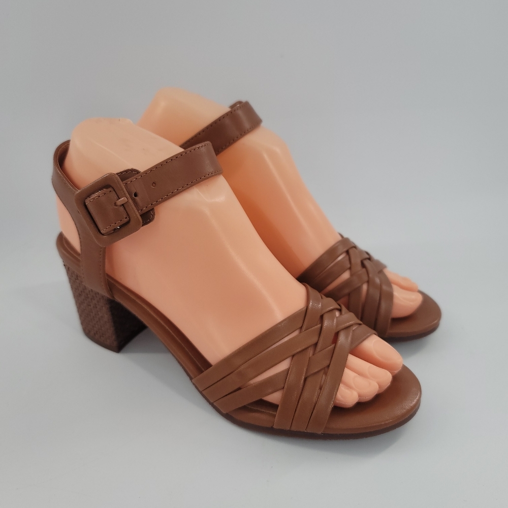 Vionic Papaya Peony Nat Heels In Tan Leather size 6.5